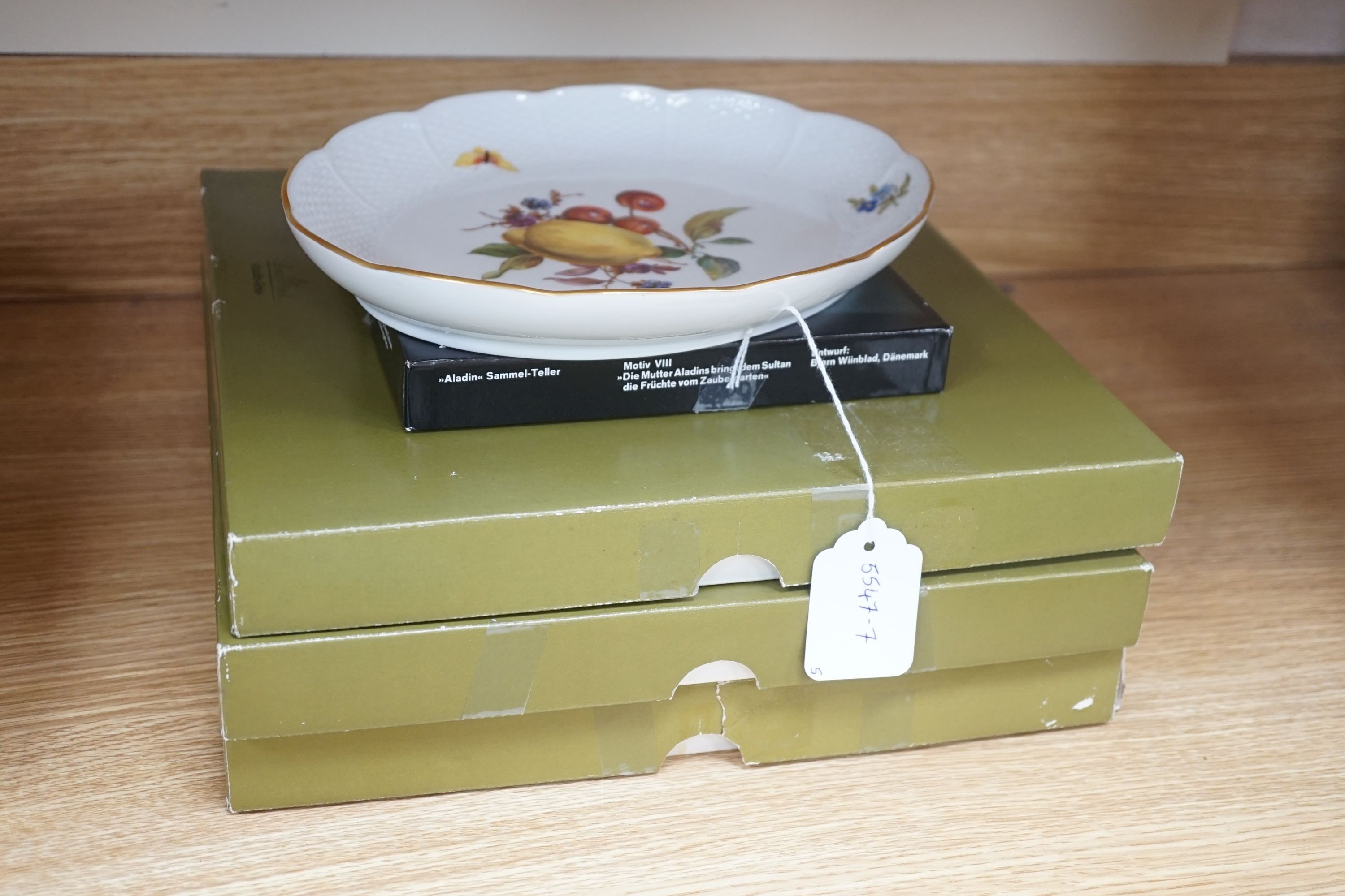 A Ludwigsburg oval fruit painted dish and four Rosenthal Wiinblad plates